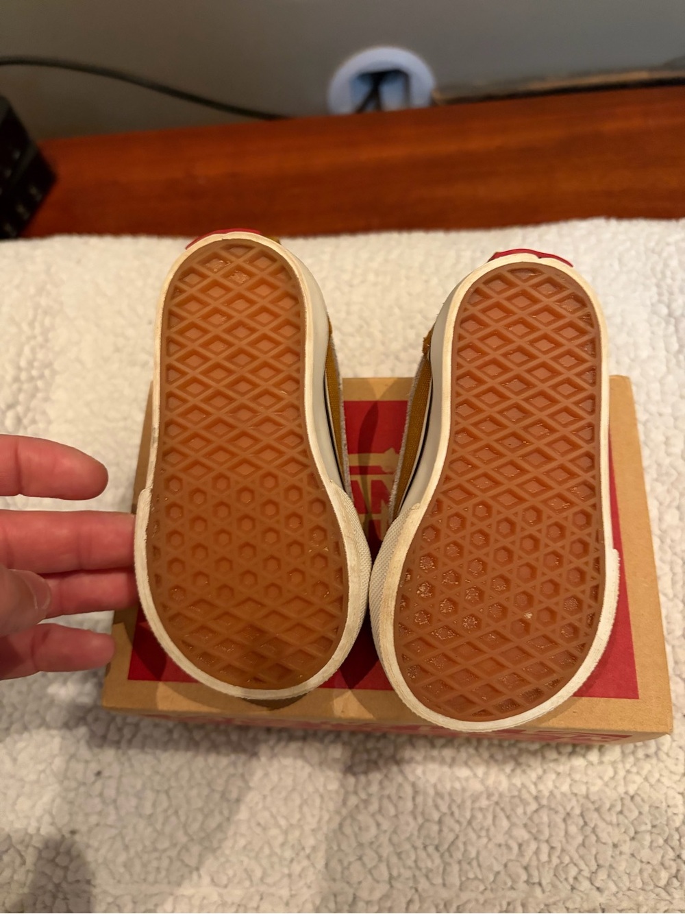 Vans Kids Theory Golden Suede Old Skool Toddler Sneakers - Picture 3 of 5